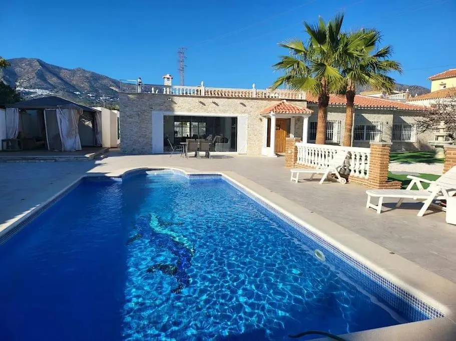Sunny Villa Mijas With Large Pool Free Parking Màlaga 0*,  Španělsko